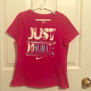 Nike tee (Medium)